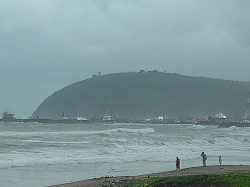 Dolphin's Nose Hill with the light house and the ships at the entrance and sea