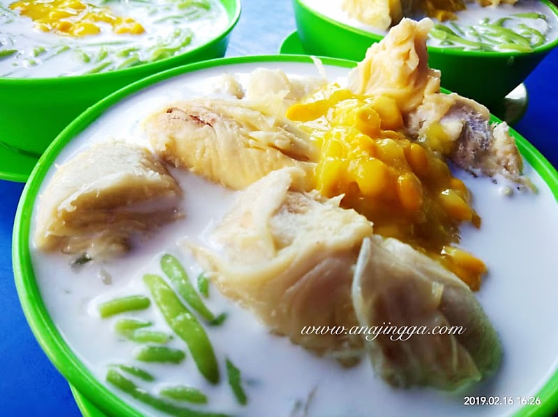 Cendol Durian Pasar Chow Kit Melimpah Dengan Isi Durian 