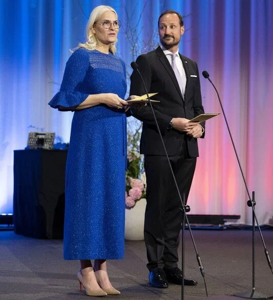 Crown Princess Mette-Marit wore a new dress by Countess Ebba von Eckermann. Crown Princess Victoria wore a blue dress by MaxJenny