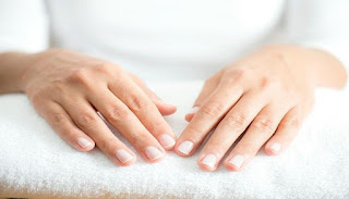 وصفات مجربه لعلاج جفاف اليدين