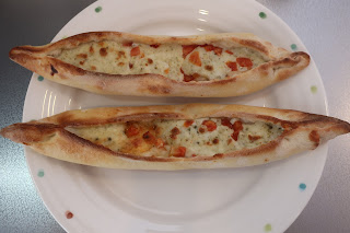 コストコ　メディテレーニアン　船形ピザ