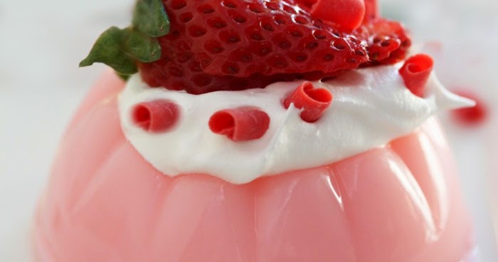 Resep Puding Susu Strawberry Kenyal dan Lembut  Resep Kue 