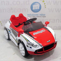 Mobil Mainan Aki PMB M7688