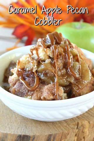 Caramel Apple Pecan Cobbler