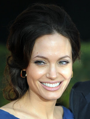 angelina jolie hair. angelina jolie hair colour. Angelina Jolie Hair Oscars. Celebrity hair stylist and; Celebrity hair stylist and