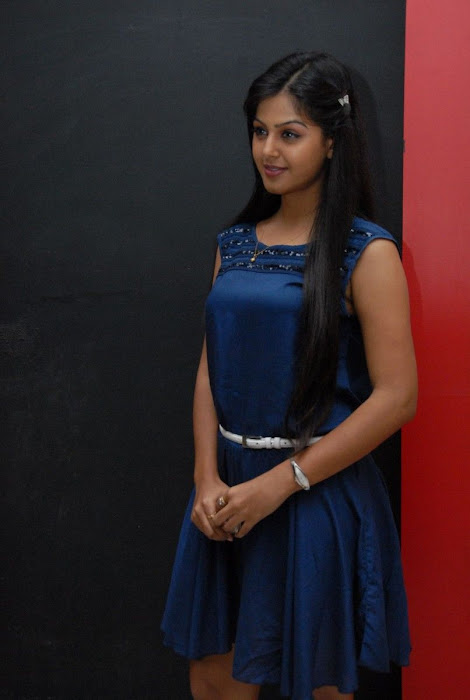 monal gajjar actress pics