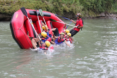 Rafting Alias Arung Jeram Di Sungai Elo, Rasakan Sensasinya