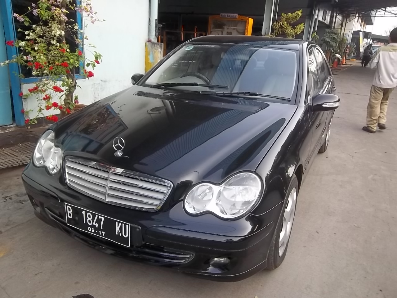 Jual Mobil Mewah Mercedes Benz C 230 Sport 2007 Ex Silver Bird