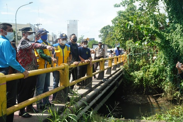 Andi Sudirman Sulaiman Ajak Semua Stakeholder Bantu Atasi Masalah Banjir di Makassar.lelemuku.com.jpg