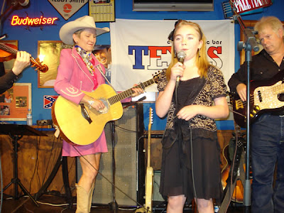 Concert Joni Harms i Billy Yates al Texas Country Bar