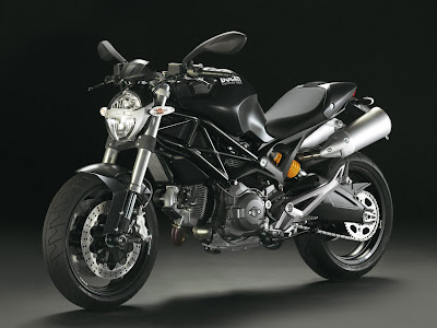 2009 Ducati Monster 696 black