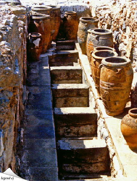 ミノア文明・クノッソス宮殿遺跡・貯蔵庫 West Storeroom, Knossos Palace／©legend ej