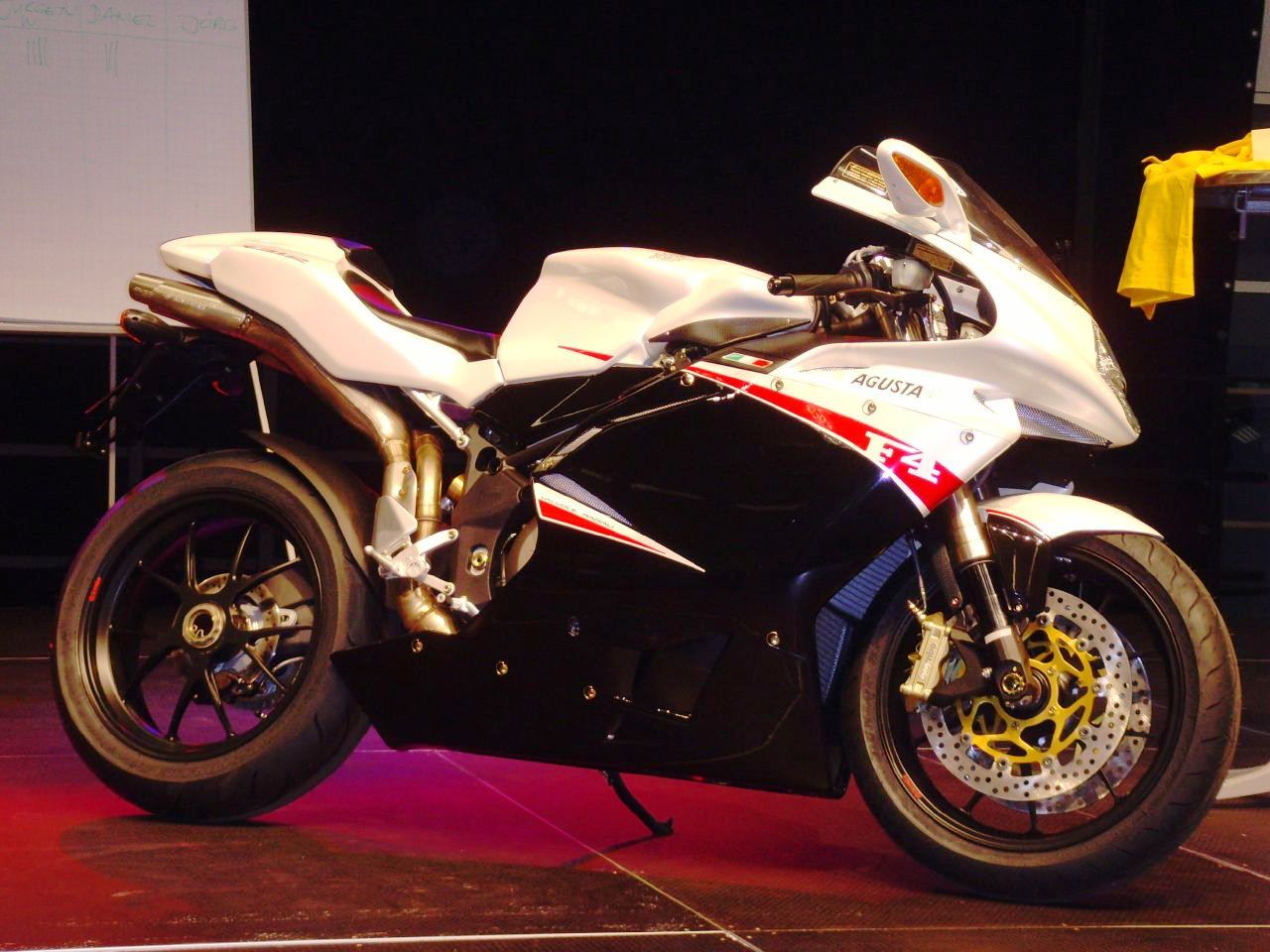 Mv Agusta F4 Cc Wallpaper | PicsWallpaper.com