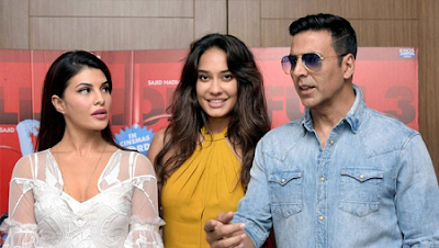 Jealous to criticism? Bollywood's Akshay, Jacqueline Fernandezand Lisa