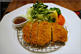 Tonkatsu Set del Restaurante Japonés Ootoya en Chelsea, Nueva York