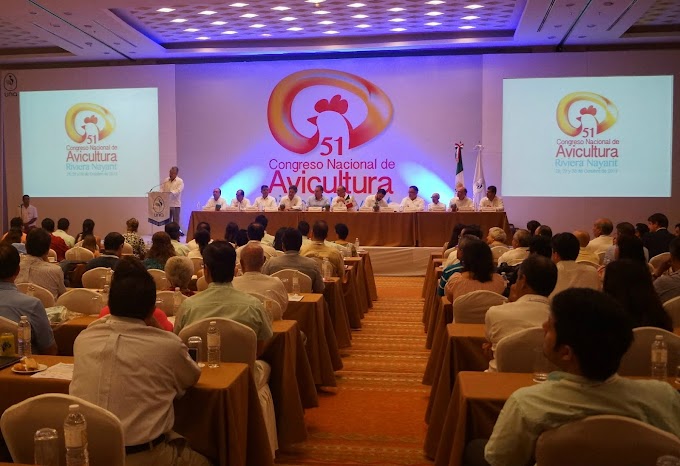 Estados/ Destacan en Nayarit producción avícola en Congreso de productores