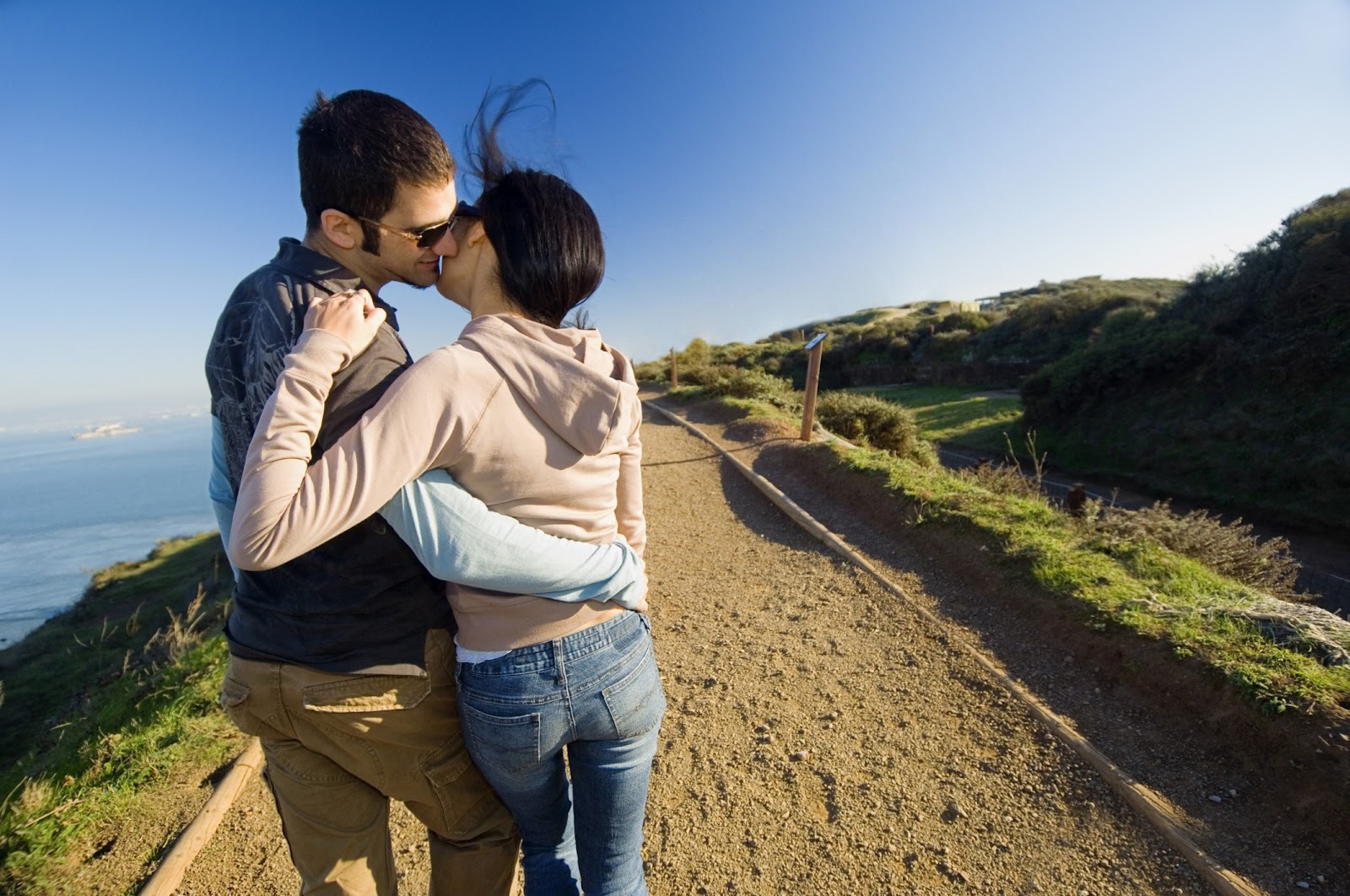 beautiful indian couple  romans couple  us couple  high 