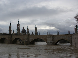 Puente de Piedra Crecida del río Ebro 22/01/2013 Zaragoza