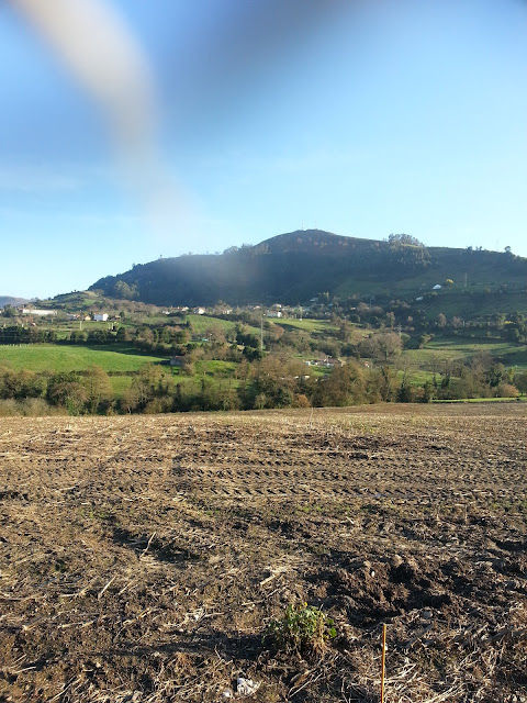 Picu'l sol En castellano pico del sol. zona de la vandera, el monte y la camocha mas o menos