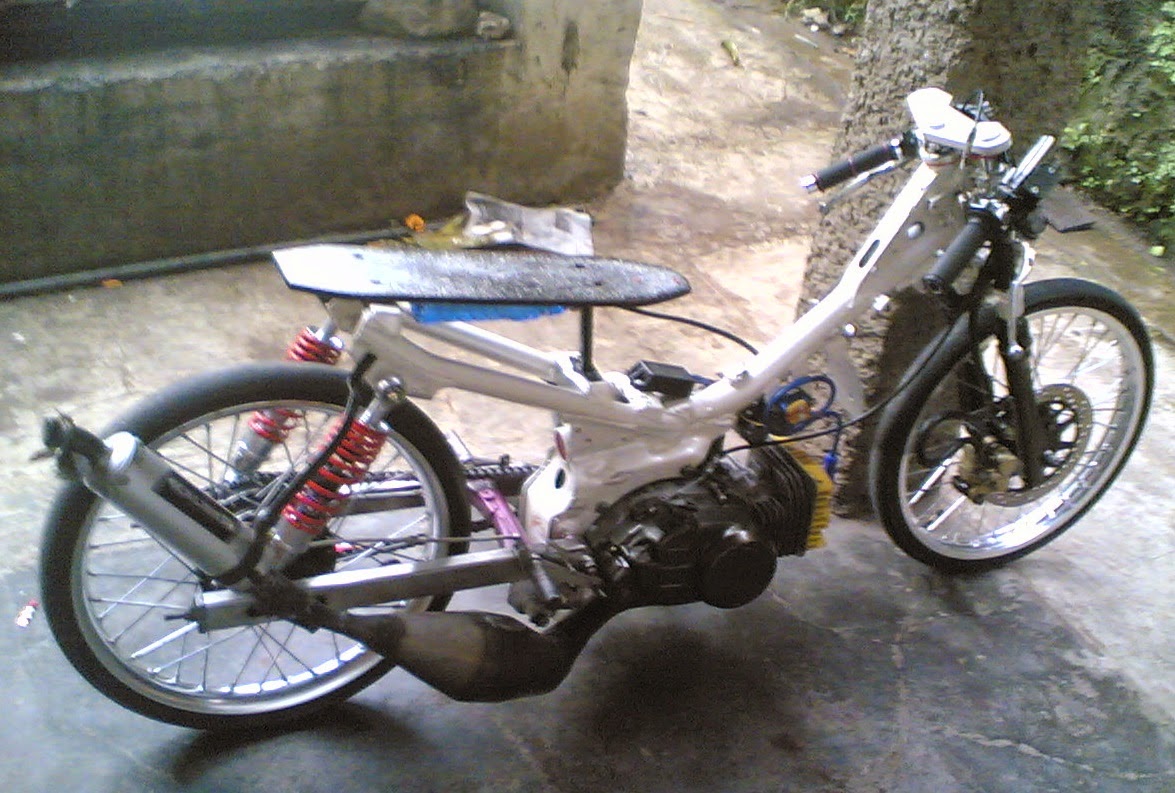 Yamaha Fiz R