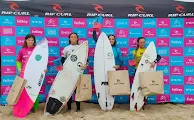 surf30 RipCurlGromSearch Somo podium Sub16femenino