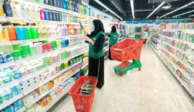 Saudi Arabia to create 17,000 jobs in Supermarkets & Hypermarkets by the end of 2021 - Saudi-Expatriates.com