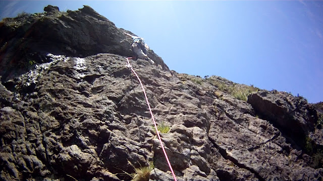 Escalada Aiako Harria Basurdeen Begiratokia Deep Mountain L7