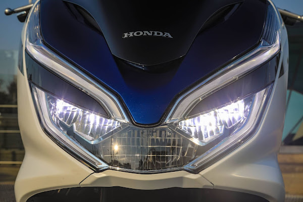 Honda PCX 2022: fotos, preços, cores e especificações
