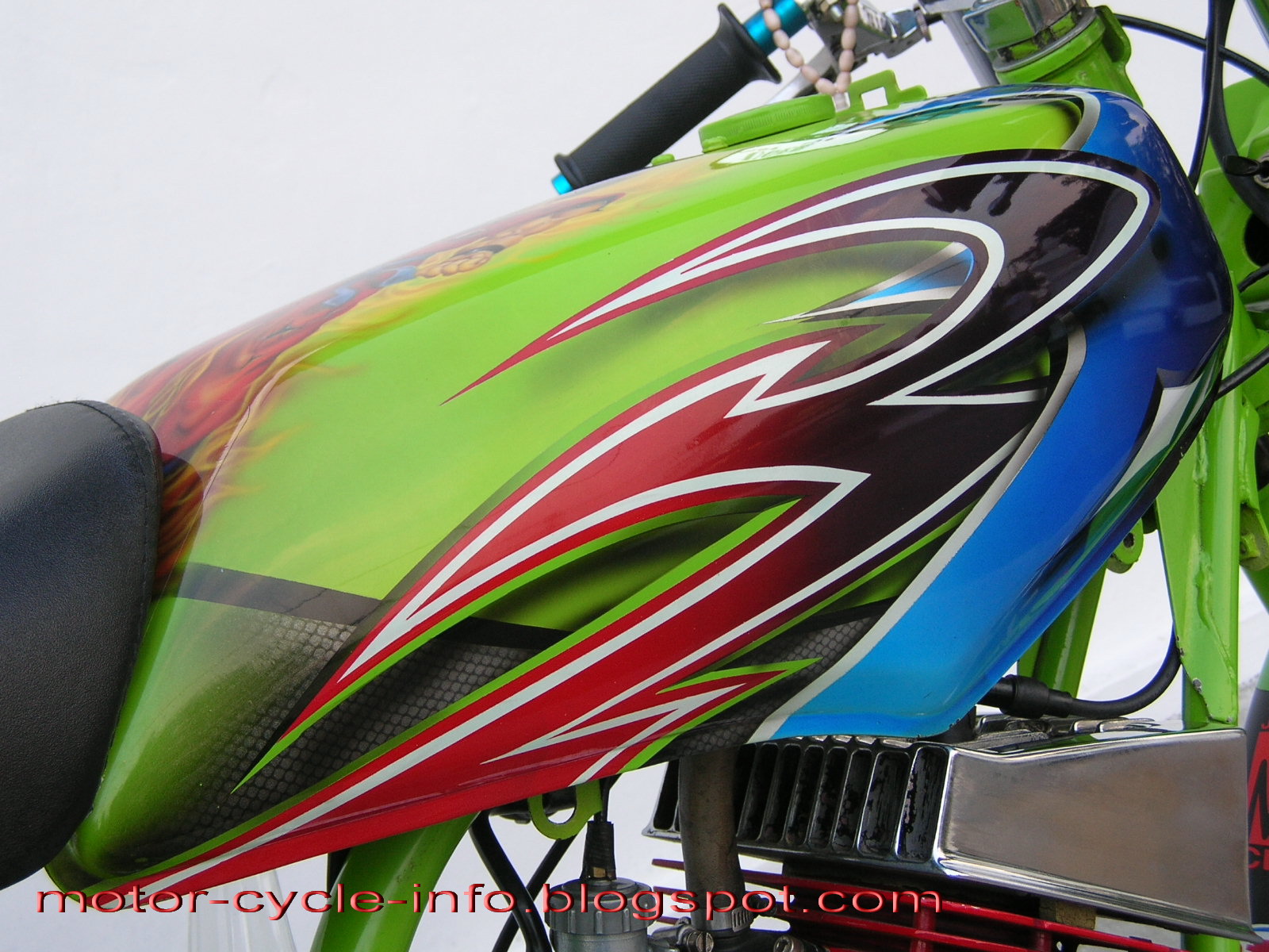 Modifikasi Motor Rx King Extreme Airbrush Motorcycle Case