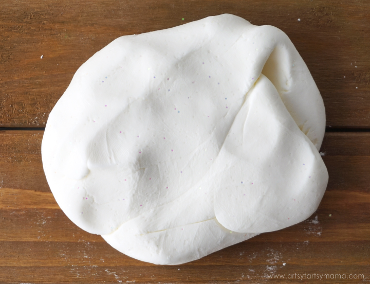 Super Soft 2-Ingredient Play Dough made with Johnson's® Baby Lotion #JohnsonsBeautyHack