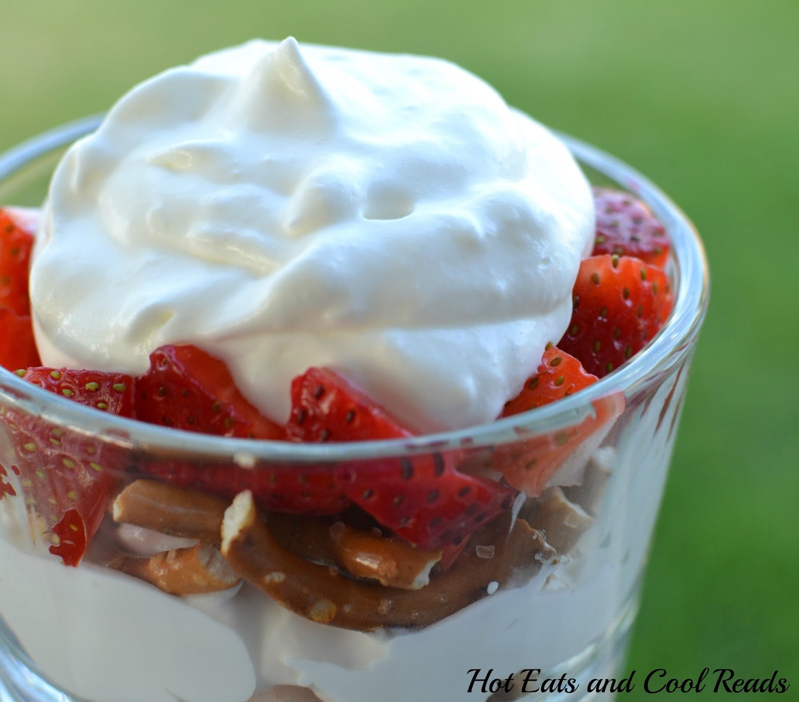 Hot Eats and Cool Reads: Individual Strawberry Pretzel ...