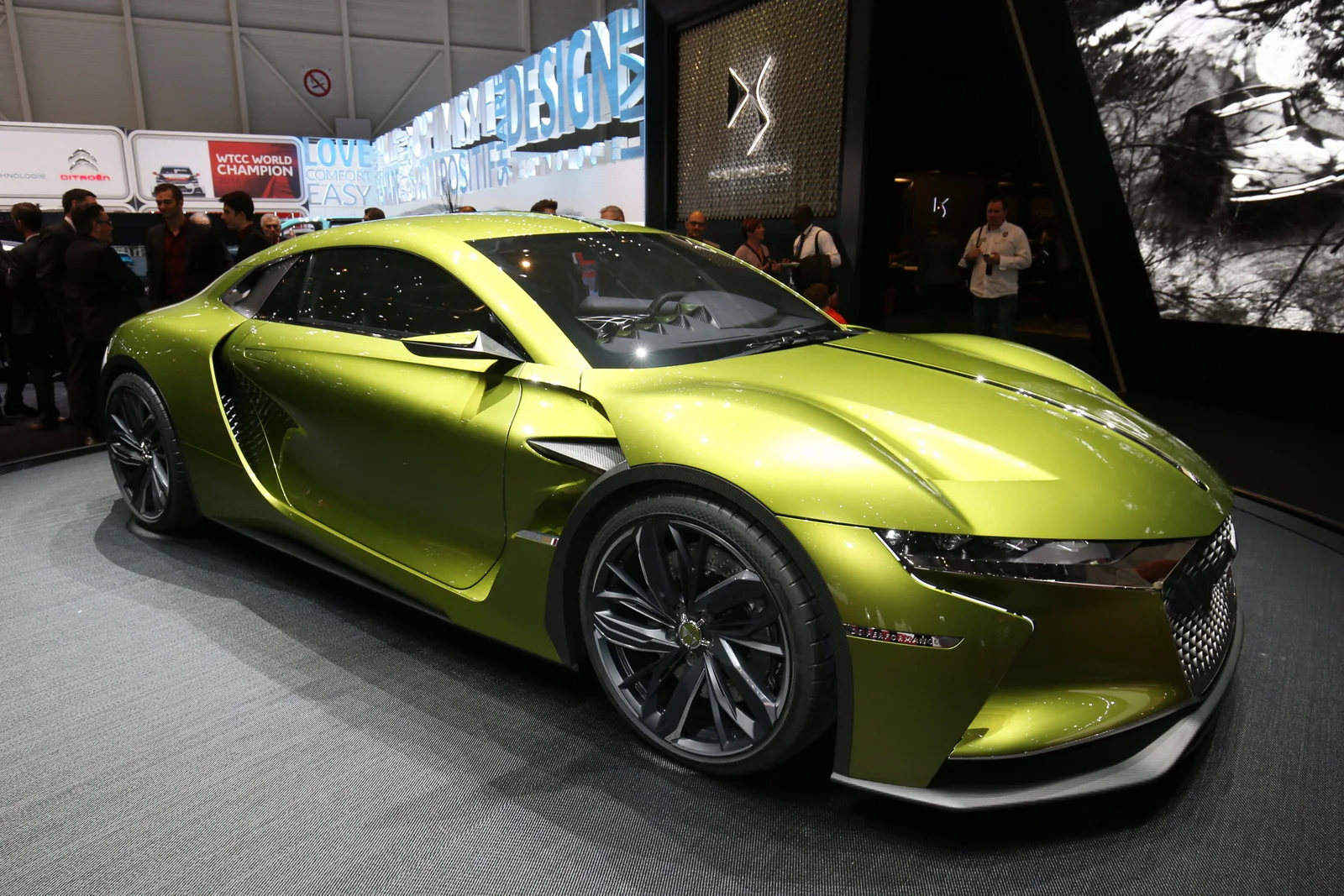 DS E-Tense Concept 2017 là mẫu xe điện đẹp nhất Geneva Motor Show năm nay?