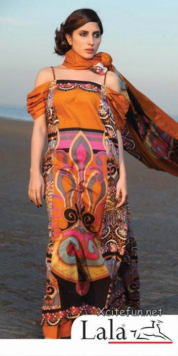 Lala Hot Print Lawn Fancy Collection !