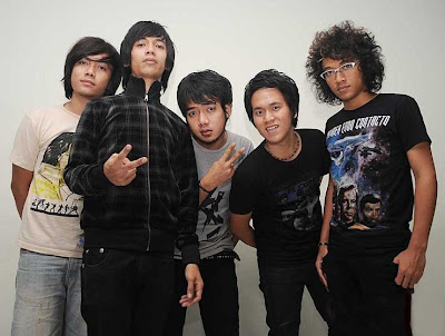 Band d'Masiv Ryan vokalis album baru musik faforit Indonesia