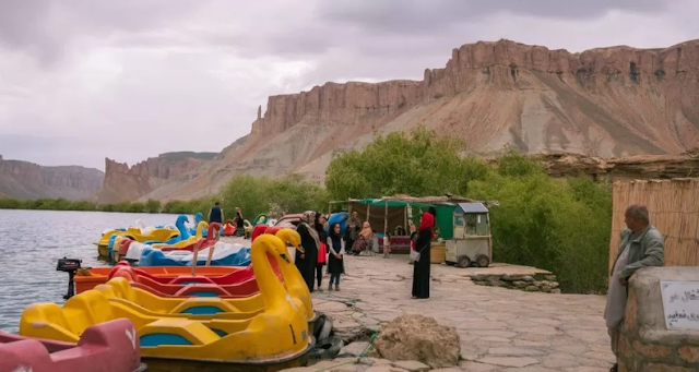 Taliban in Afghanistan forbids women from accessing a well-known national park.