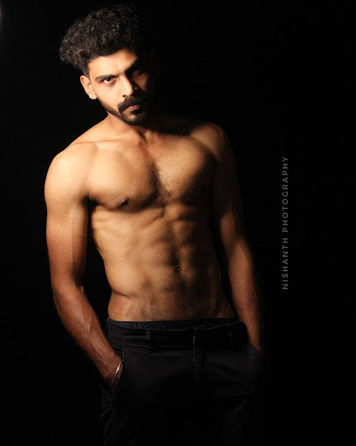 What is in Men Hip and Waist to Make them Look Attractive