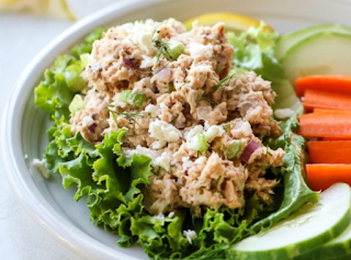 Easy and Delicious Salmon Salad