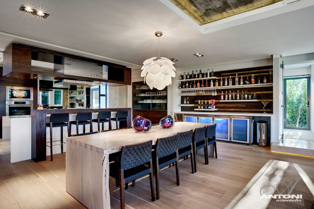 Dining room of Pearl Valley 276 by the kitchen 