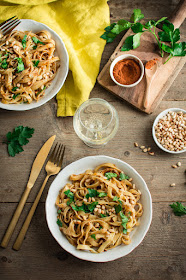 Tagliatelle au beurre épicé