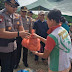 Danki 2 Batalyon A Brimob Sumut berikan Bantuan kepada korban banjir di Desa Tanjung Morawa 