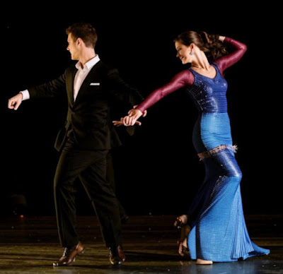 Приснилось женщина танцует танго с мужчиной