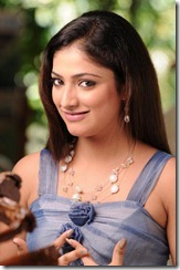 Hari-Priya-Cute-Photo