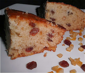 Raisin Citrus Cake Eggless Recipe @ treatntrick.blogspot.com