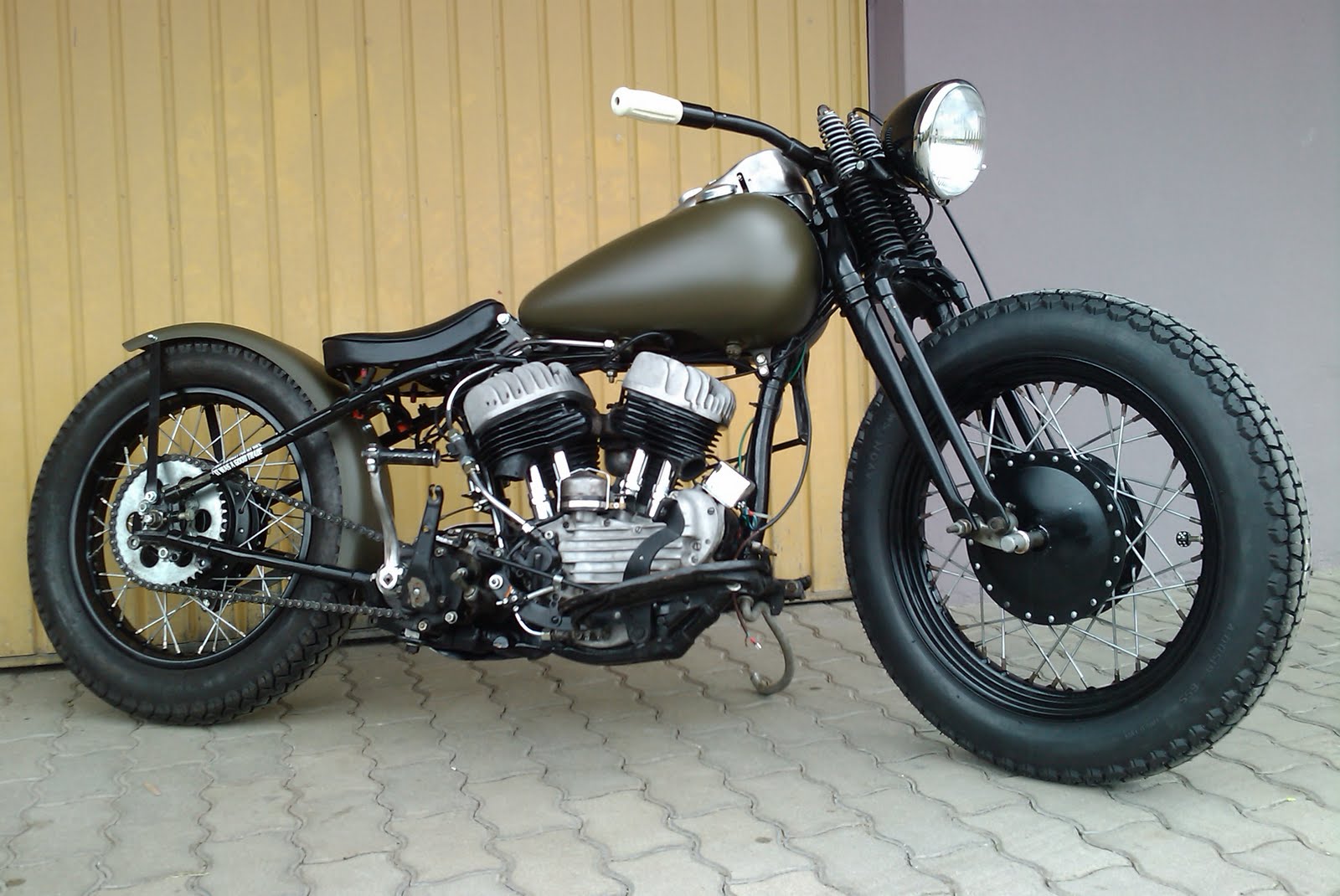 Modifikasi Bobber Dari Motor Lawas Sampe Baru Ngo Bral