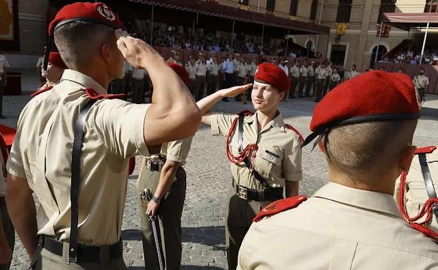 Crown Princess Leonor of Spain advances in her military training in Zaragoza