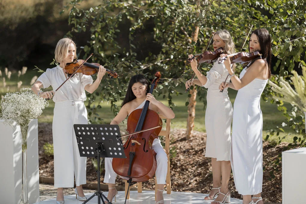 wedding inspiration and styling gold coast weddings to the aisle australia images by kim studio photography