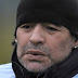POLICIA CONFISCA ARETES A MARADONA. PRENDAS TIENEN UN VALOR DE 4 MIL EUROS (5,900 DOLARES)