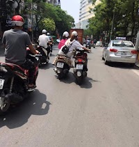 Ad không biết viết cap gì cho ngầu đây
