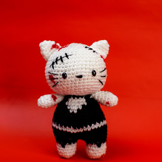 Bloody kitty amigurumi pattern