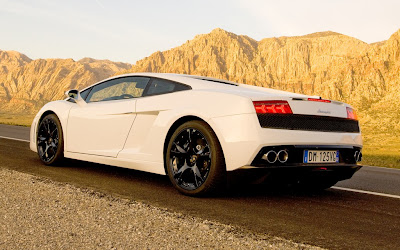 2012 Lamborghini Gallardo LP560 4 rear three quarter 1024x640